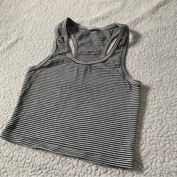 Garage Stripped Cropped Top - Picture 3 of 6